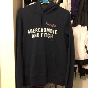Abercrombie & Fitch Sweater
